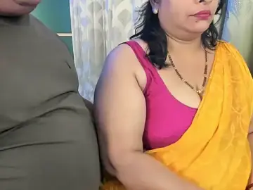 Stripchat Adult Video Chat of tarivishu11