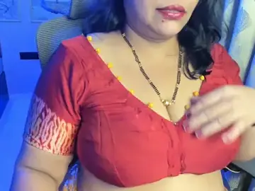Stripchat Free Live Porn of tarivishu11