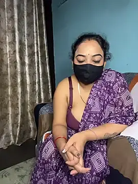 Stripchat Sex Cam of DesiQueen-Rimi