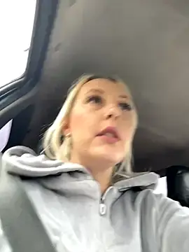 Stripchat Live Sex Cam of MerlinDave