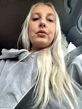 Stripchat Free Porn Cam of MerlinDave