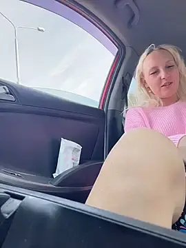 Stripchat Free Porn Cam of MerlinDave