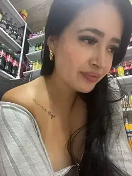 Stripchat Watch Live Sex Cams of Sara_fun