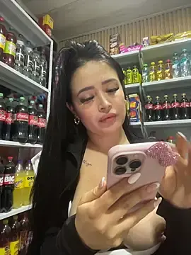 Stripchat Best Webcam of Sara_fun