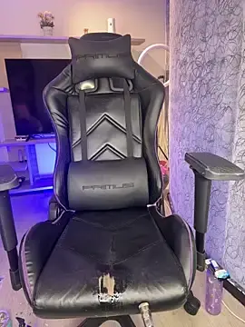 Stripchat Live Porn of saracaball_