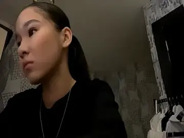 Stripchat Free Live Porn of Ronnni_Schmidt