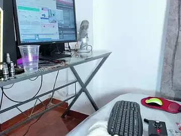 Stripchat Sex Chat of queen_yully