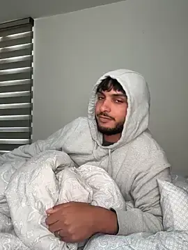 Stripchat Sex Cam of Gipsyboysteve