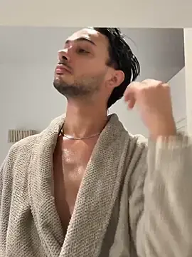 Stripchat Live Sex Cam of Gipsyboysteve