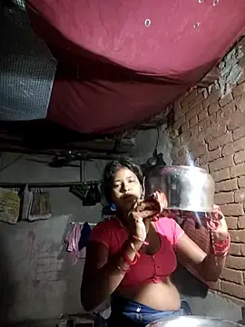 Stripchat Nude Webcam of Horny-Rashi