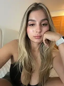 Stripchat Nude Webcam of oriana_zoeee