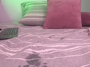 Stripchat Adult Webcam of mia-reeves