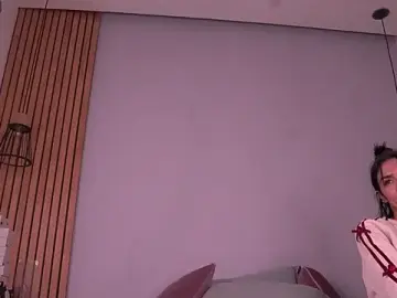 Stripchat Adult Webcam of mia-reeves