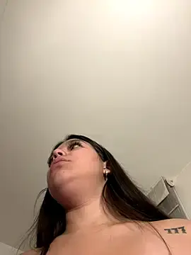 Stripchat Adult Webcams of Alyshanon18