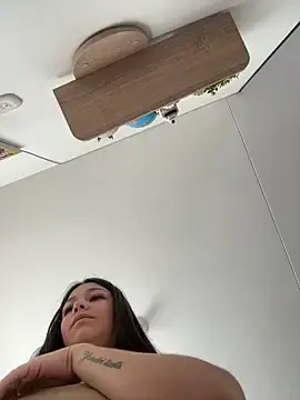 Stripchat Best live sex cam show of Alyshanon18