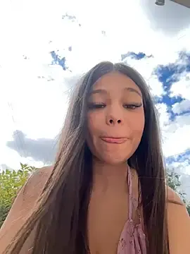 Stripchat Live Sex of Alyshanon18