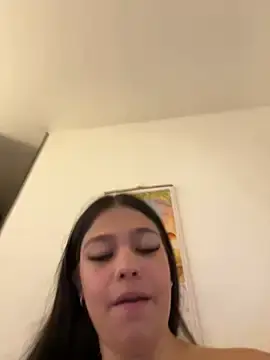 Stripchat Live Sex Cam of Alyshanon18