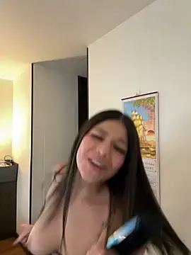 Stripchat Watch Live Sex Cams of Alyshanon18