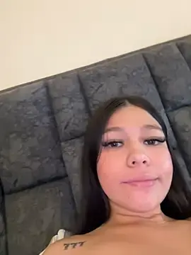 Stripchat Sex Chat of Alyshanon18