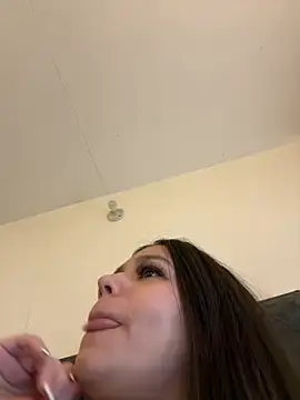 Stripchat Best Webcam of Alyshanon18