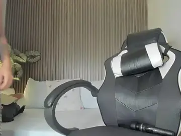 Stripchat Watch Live Sex Cams of dania_miller_