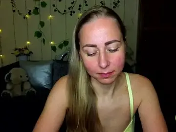 Stripchat Free Live Porn of Alicewonderrmiss