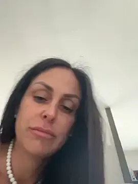 Stripchat Free Live Porn of AmandaArt