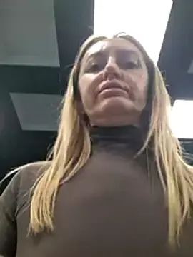 Stripchat Live Sex of Miss____Mia_