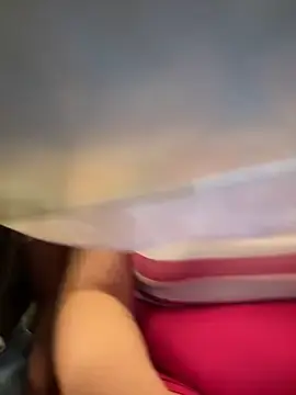 Stripchat Sex Cam of andra_rose