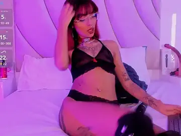 Stripchat Sex Cam of Carmilla_