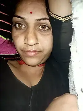 Stripchat Sex Cam of Chayna_singh