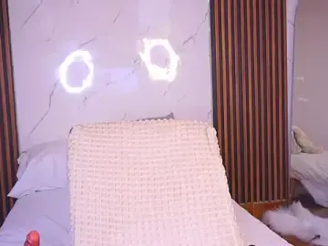 Stripchat Live Sex Cam of Natasha_by