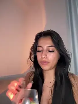 Stripchat Adult Webcam of Naughty_arabs