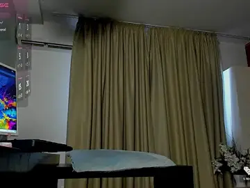 Stripchat Free Porn Cam of MateoBenjaminX