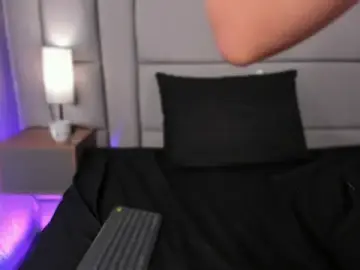 Stripchat Watch Live Sex Cams of lexiee__