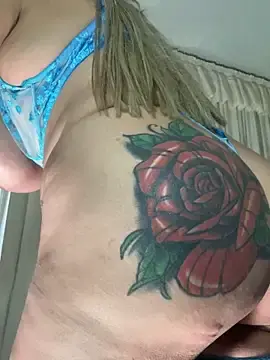 Stripchat Sex Chat of scarlett_sexx69