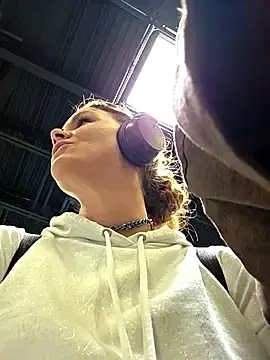 Stripchat Live Sex Cam of thatonespicychick