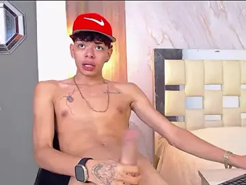 Stripchat Best Webcam of Harry_jhonsson