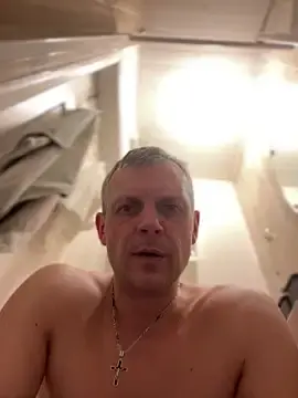 Stripchat Free Live Porn of Arthur2288@xh