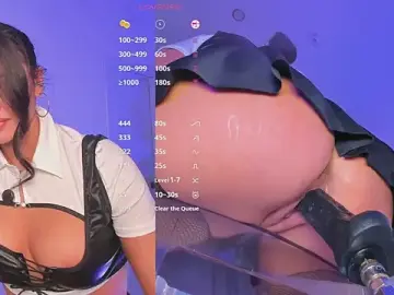 Stripchat Live Sex Cam of Dakota_Blare