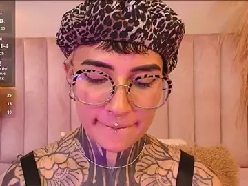 Stripchat Best Webcam of Luana_fiore