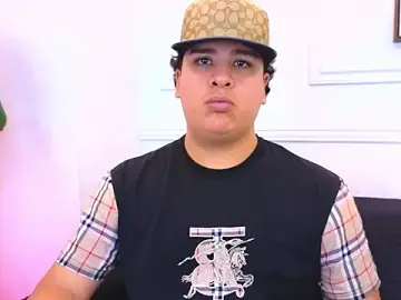 Stripchat Sex Cam of Naim_Bennetsex