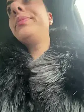 Stripchat Live Sex Cam of Marisa_ass