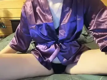 Stripchat Sex Chat of Cookiecutey