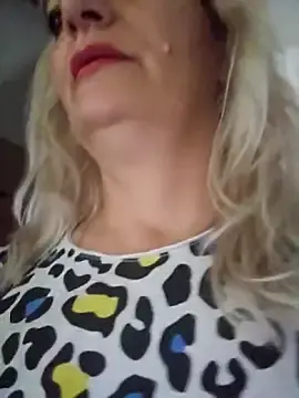 Stripchat Free Porn Cam of LadyTouch