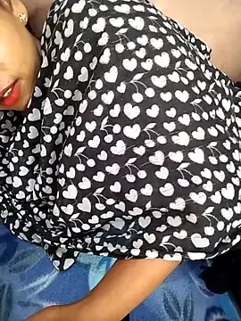 Stripchat Free Live Porn of Sexy_Divya__
