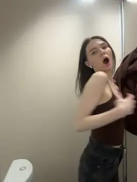 Stripchat Adult Webcams of Ttixmila