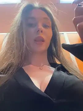 Stripchat Live Sex of Ttixmila