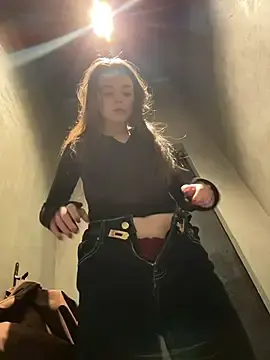 Stripchat Adult Webcam of Ttixmila