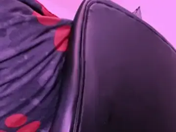 Stripchat Sex Cam of bigballsfullfu